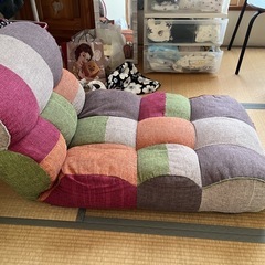 ピグレッド座椅子の画像