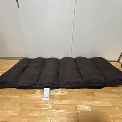 【受付終了】座椅子の画像