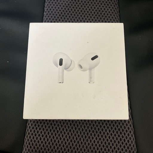 ヘッドフォン AirPods Pro