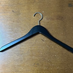 【後わずか】ブティックハンガー木製　10本