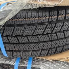 スタッドレスタイヤ  185/65R15 新品未使用の画像