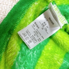 【取引中】はらぺこあおむし　ベスト　90サイズの画像