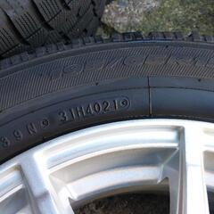 冬タイヤ　195  65  15  PCD100   5穴　スタッドレスタイヤとアルミの画像