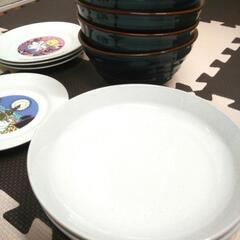 お皿、マグカップ、どんぶりの画像