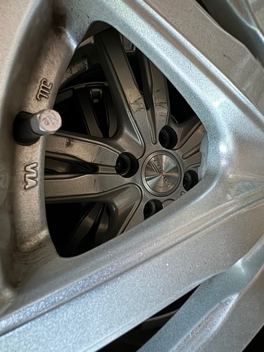 スタッドレス　アイスエスポルテ　185/65R15 ホイール、チェーン付き