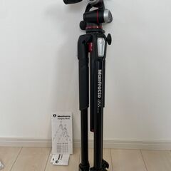 MK055XPRO3-3W マンフロット 055プロアルミニウム三脚3段 + RC2付き3ウェイ雲台キットの画像