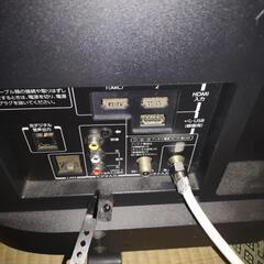 東芝の40型テレビ　15年式の画像