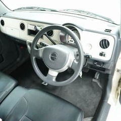 ～安価なお車のご案内～金利無し✨【スズキ アルトラパン 　２ＷＤ　Ｘ】
