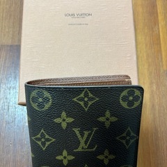 VUITTON財布の画像