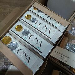 古いくるみ釦材料と工具の画像