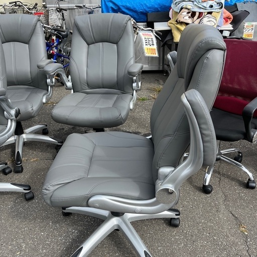 ☆美品☆オフィスチェア　会議用　役員用