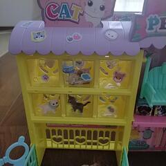 にぎやかペットショップの画像