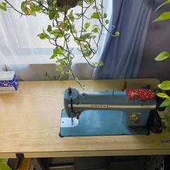 貴重　シンガー　工業用レトロミシン　型番120Uの画像