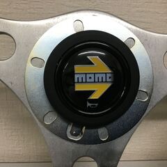 🐱ステアリング「MOMO」MOMOホーンボタンは新品です「No2」の画像