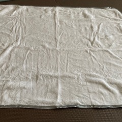 白のブランケット
