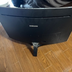 サムスン 32インチモニターの画像