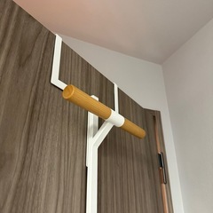 【美品】ドア掛け式ハンガー（ホワイト）の画像