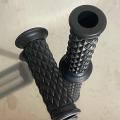 オートバイ バイク汎用ハンドルグリップ ブラック