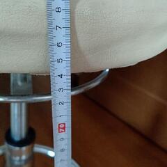 カウンターチェアの画像