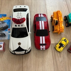 サウンドクラウンパトカー　トミカ　車セット　