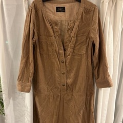 レディース　シャツ