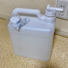 ポリタンク　５Ｌ