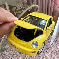 フォルクスワーゲン　ニュービートル　ドア開閉の画像