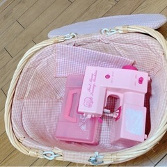 子供用ミシンセットの画像