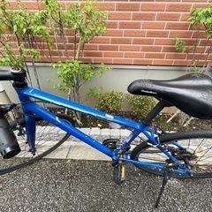 Koda Bloom 自転車 青 クロスバイクの画像