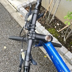 Koda Bloom 自転車 青 クロスバイクの画像