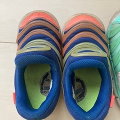 NIKEダイナモフリー2足セット♪
の画像