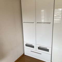 収納家具の画像