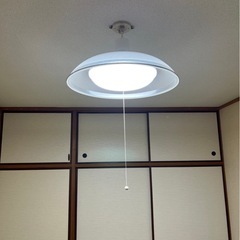 【決まりました】差し上げます。タカズミ日本製LED 昼光色 リモコン付きお部屋の電気の画像