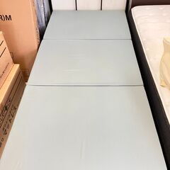 パイプベッド大売出し！限定価格￥3,300～　　期間延長中！無くなり次第終了の画像
