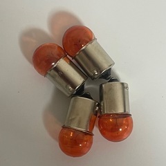オートバイ　バイク　ウィンカー電球　12v /10w  4個セットオレンジレンズの画像