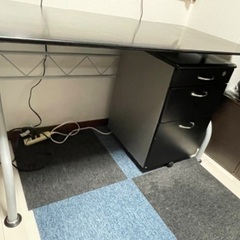 勉強机（パソコン机）譲ります