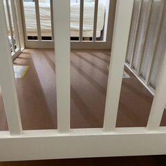 (受け渡し予定者決定済)カトージ　ミニベビーベッド　ハイタイプ　プチバニラ　収納付きの画像