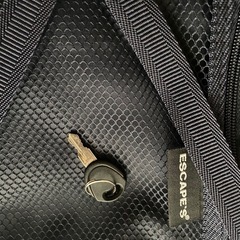  ESCAPE'S 黒スーツケース 62Lの画像