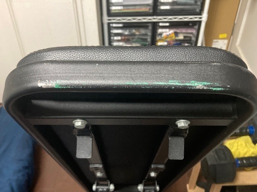 【取引中】トレーニング用品一式　筋トレセット　フラットベンチ　ダンベル30kg (15kg×2)　ダンベルラック