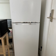 2019年製　冷凍冷蔵庫　138L