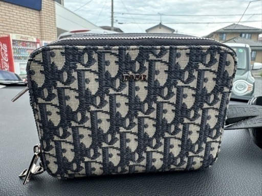 DIOR、ブラインド
