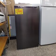 921A MAXZEN 1ドア冷凍庫 64L