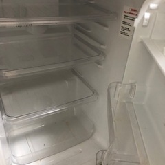 136L冷蔵庫MR-14P-Wの画像