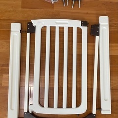 日本育児　ベビーゲート　の画像