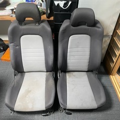 スカイライン　ER34 純正シートの画像