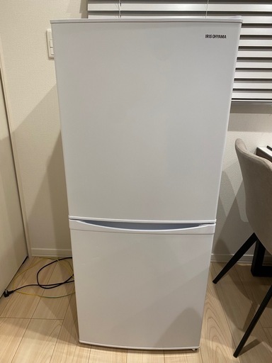 2021年製142L 2ドア　冷凍冷蔵庫
