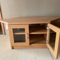 テレビ台の画像