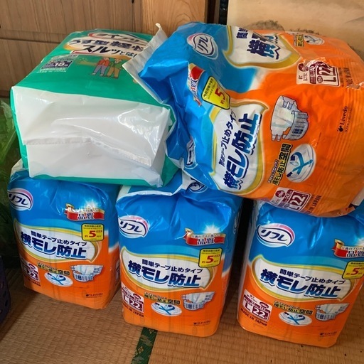介護用大人紙パンツ\n