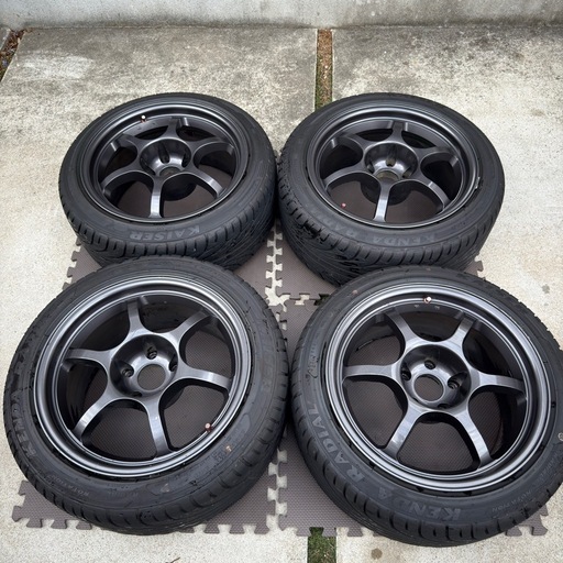 Black Racing Pro-N1 17インチ　9J+18