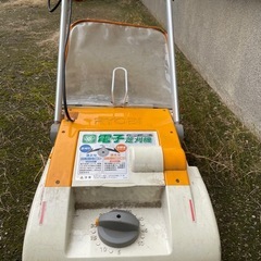 RYOBI リョービ 電子芝刈り機 LM-2810の画像